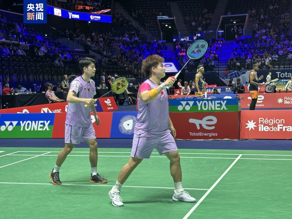 面临着同一 面临着同一