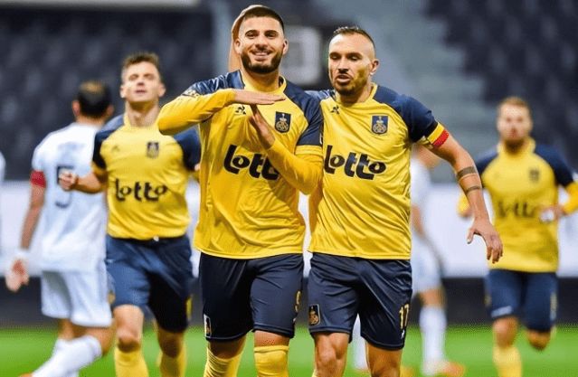 册与转会窗 册与转会窗